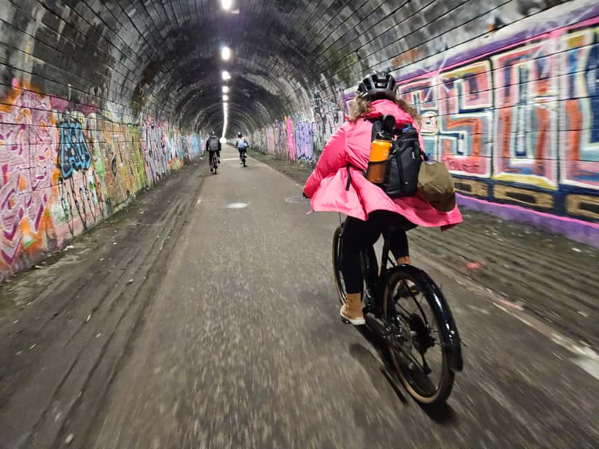 Immagine nº 5 di Edimburgo: Tour panoramico in bicicletta attività a Edimburgo, caricata dal fornitore