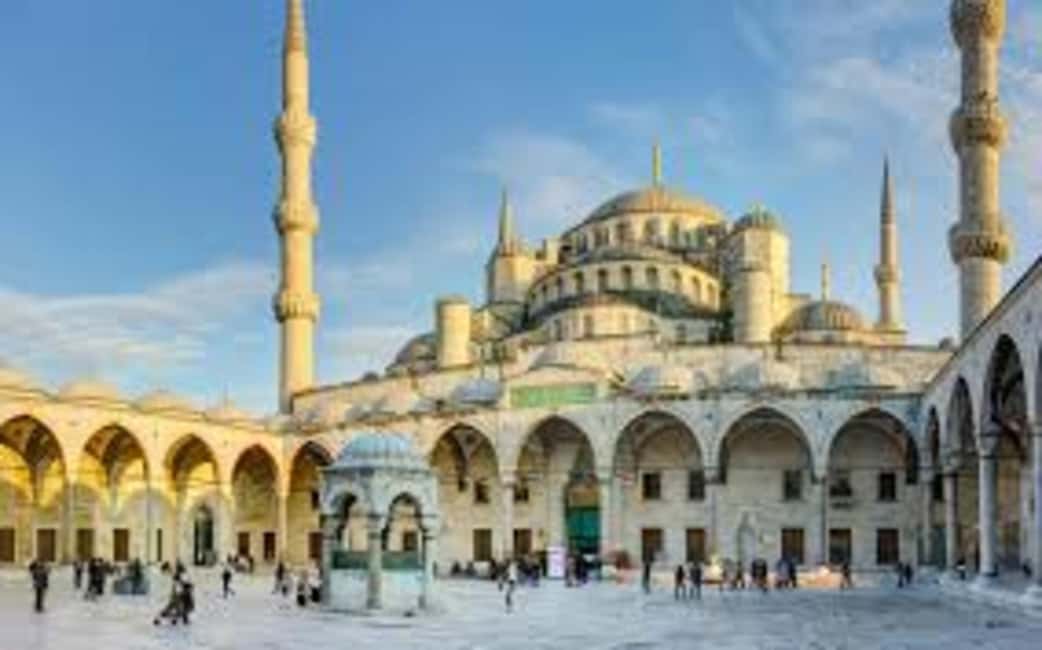 Image N°22 de Istanbul : visite guidée de la Mosquée bleue activité à Istanbul, publiée par le prestataire