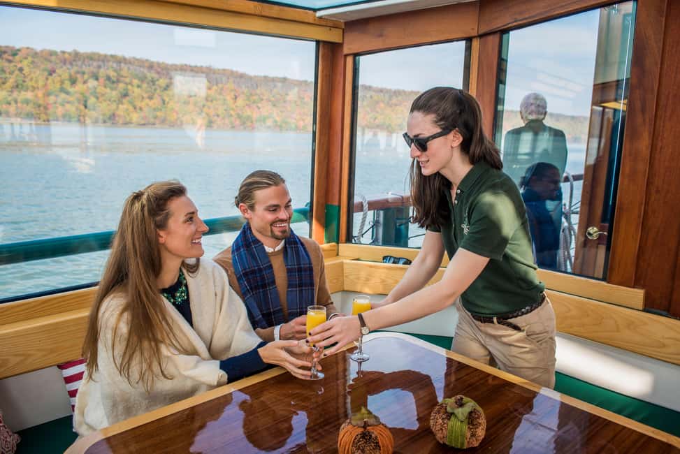 image n.7 of NYC: Grand Palisades Fall Foliage Yacht Tour activity in New York City, uploaded by supplier