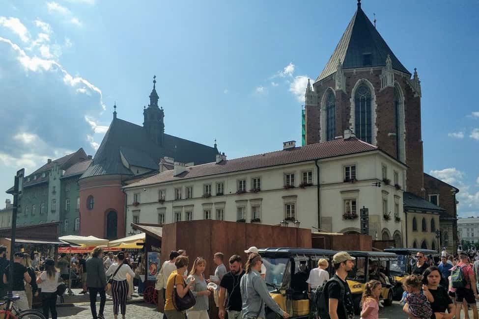 image n.4 of Krakow: Old Town Sightseeing Tour by Electric Golf Cart activity in Krakow, uploaded by supplier