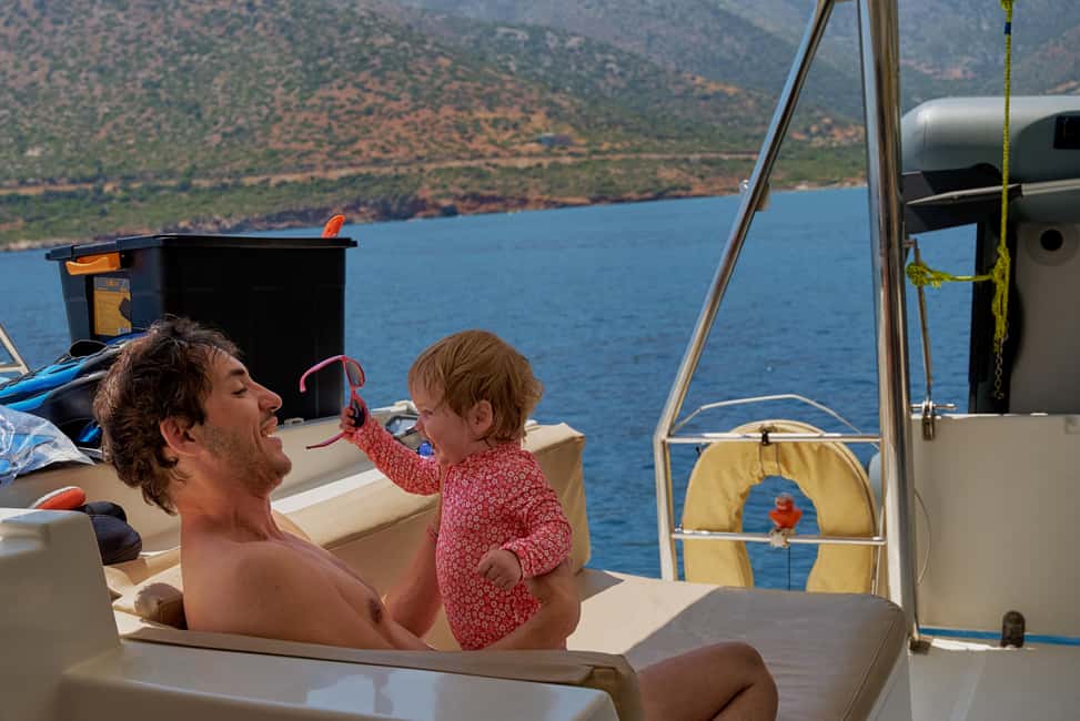 Immagine nº 14 di Catamarano di lusso Panormo: pranzo gourmet, calette nascoste e nuotate attività a Panormos in Rethymno, caricata dal fornitore