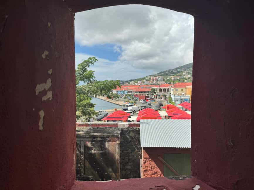 billede nr.1 af aktiviteten Charlotte Amalie spøgelsesvandring i Charlotte Amalie, uploadet af udbyder
