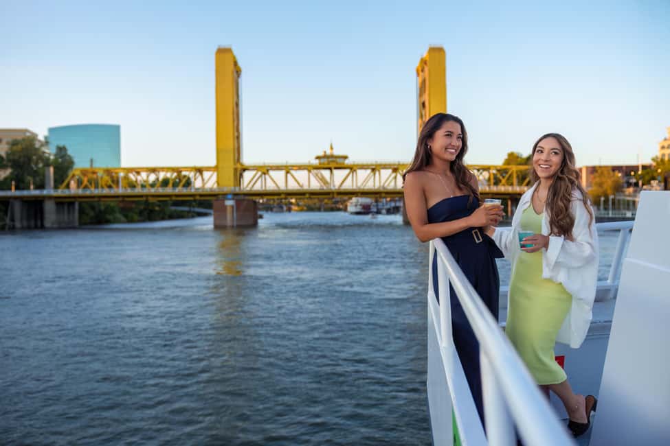 image n.3 of Sacramento: City Cruises Sights and Sips Cruise activity in Sacramento, uploaded by supplier