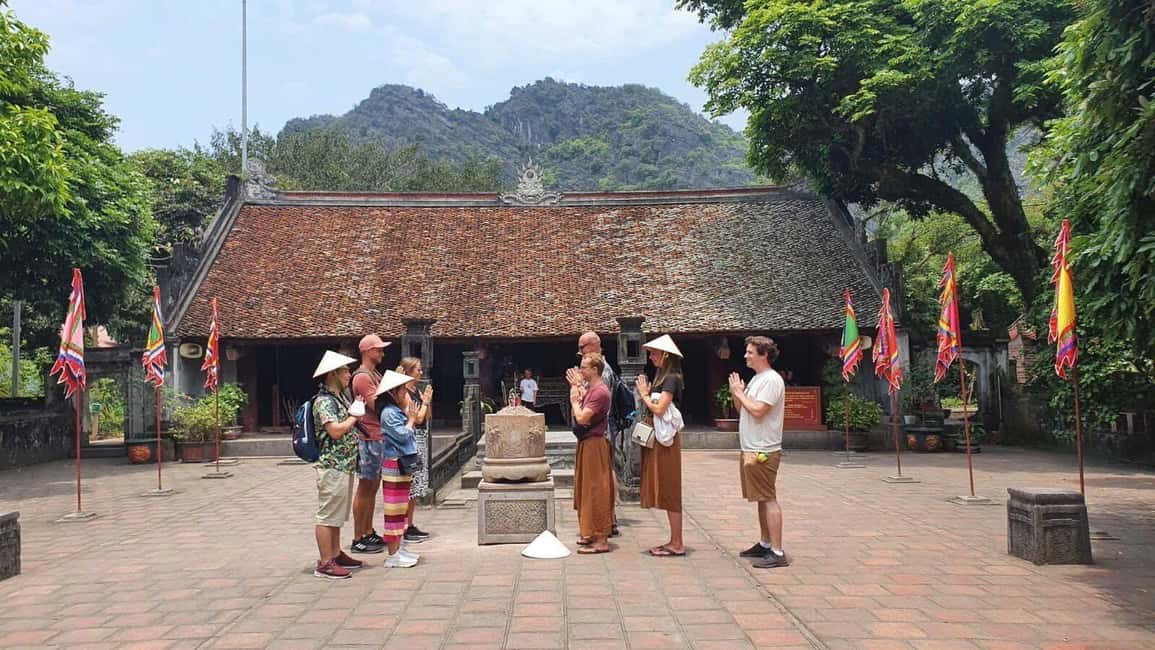 image n.7 of Hanoi/Ninh Binh: 1-Day Tam Coc/Trang An, Hoa Lu & Mua Caves activity in Central Vietnam, uploaded by supplier