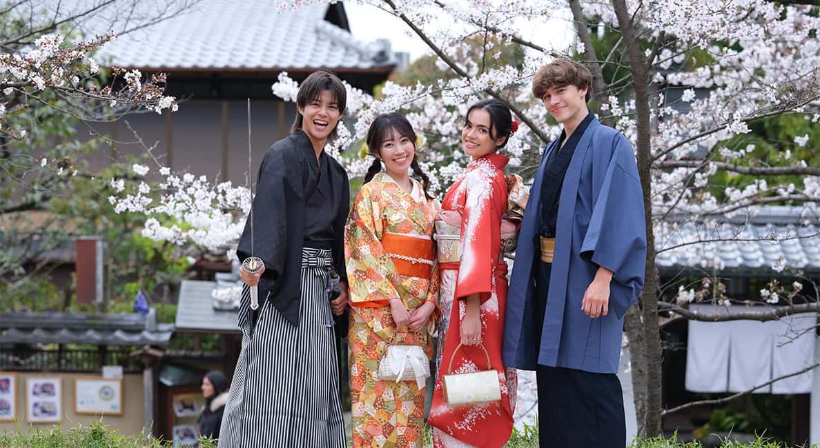 着物・浴衣 mimosa 着物・浴衣 浴衣で京都を散策すると、軽やかさと伝統の調和が