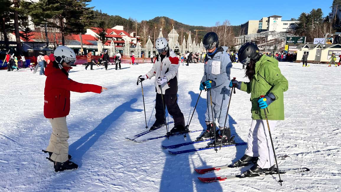 image n.2 of From Seoul: Yongpyong Ski Day Tour with Transportation activity in Pyeongchang-gun, uploaded by supplier