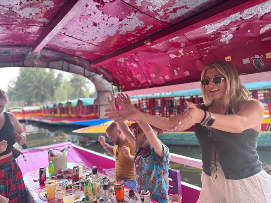image n.23 of Xochimilco: Tequila tasting (unlimited) and cultural party on a boat activity in Mexico City, uploaded by supplier