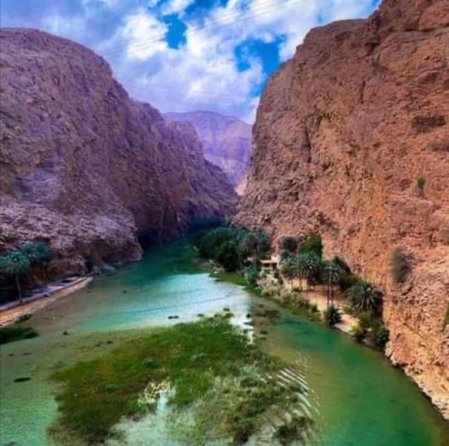 Immagine nº 4 di Avventura nel deserto di Wahiba , Nuoto nel Wadi Bani Khalid attività a Regione al-Sharqiyya, caricata dal fornitore