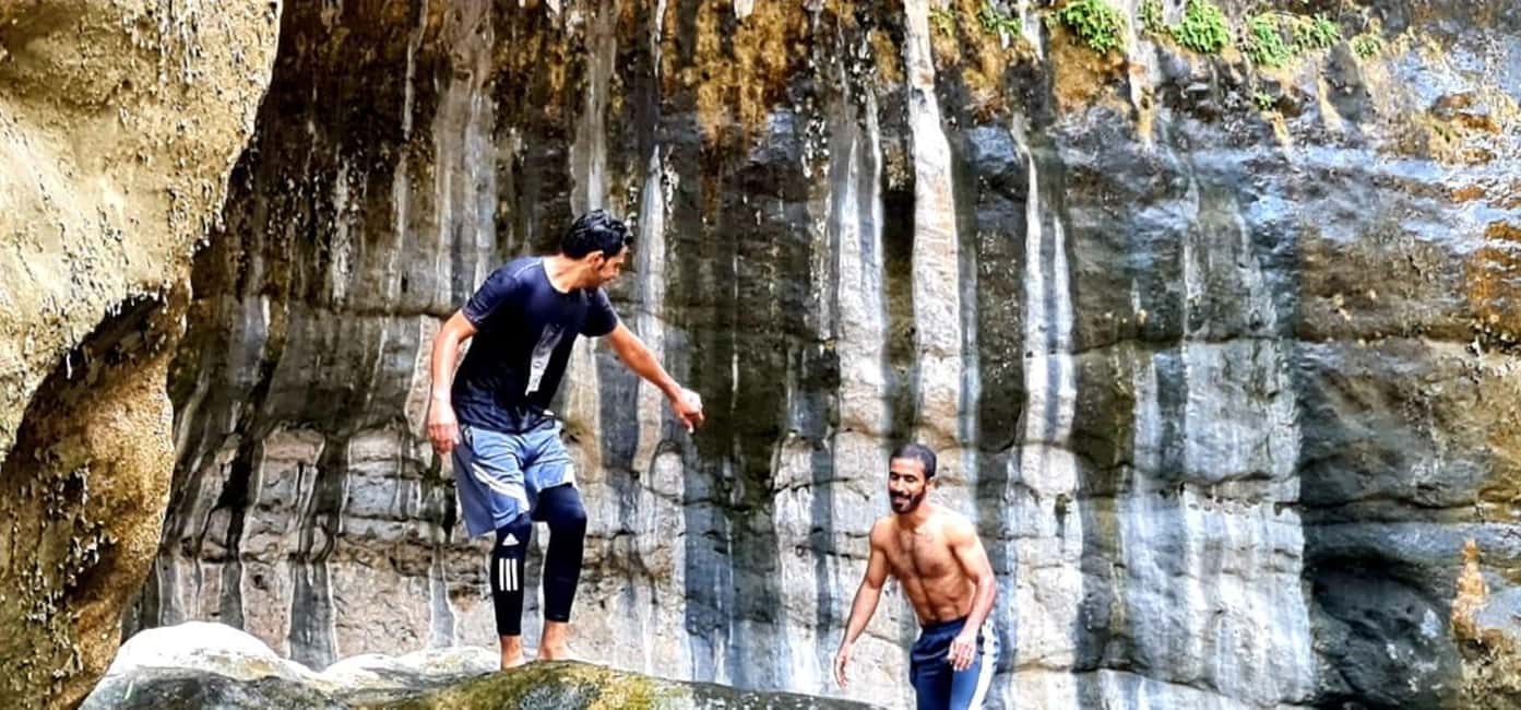 Immagine nº 2 di Muscat: avventura nel Wadi Tiwi, spiaggia delle pinne e dolina di Bimmah attività a Regione al-Sharqiyya, caricata dal fornitore