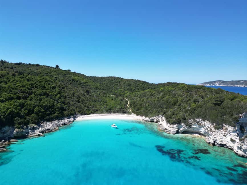 billede nr.7 af aktiviteten Korfu: Privat krydstogt til Paxos, Antipaxos og de blå huler i Det vestlige Grækenland, uploadet af udbyder