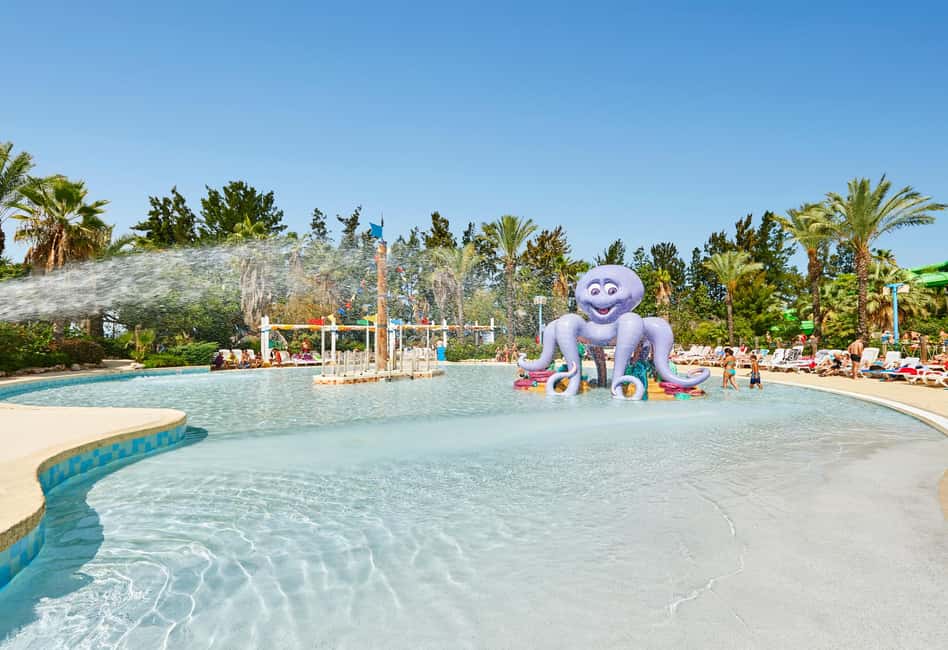 image n.29 of Salou: PortAventura, Caribe Aquatic & Ferrari Land Passes activity in Tarragona, uploaded by supplier