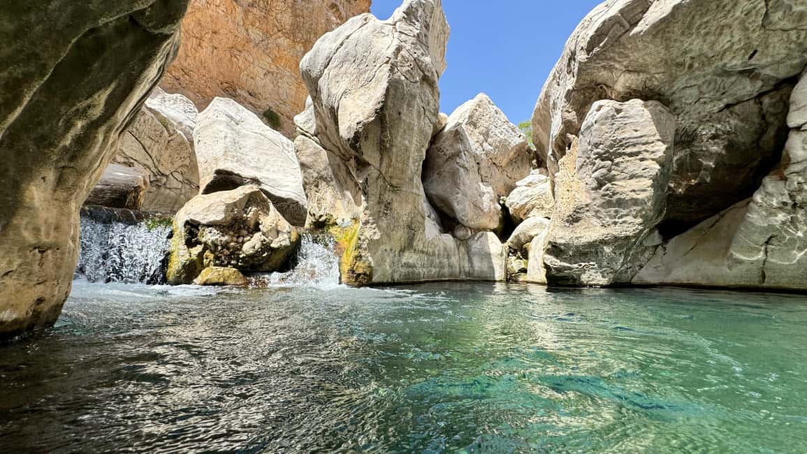 Immagine nº 4 di Scopri l'Oman: Avventura 5 in 1 attività a Governatorato di al-Dakhiliyya, caricata dal fornitore