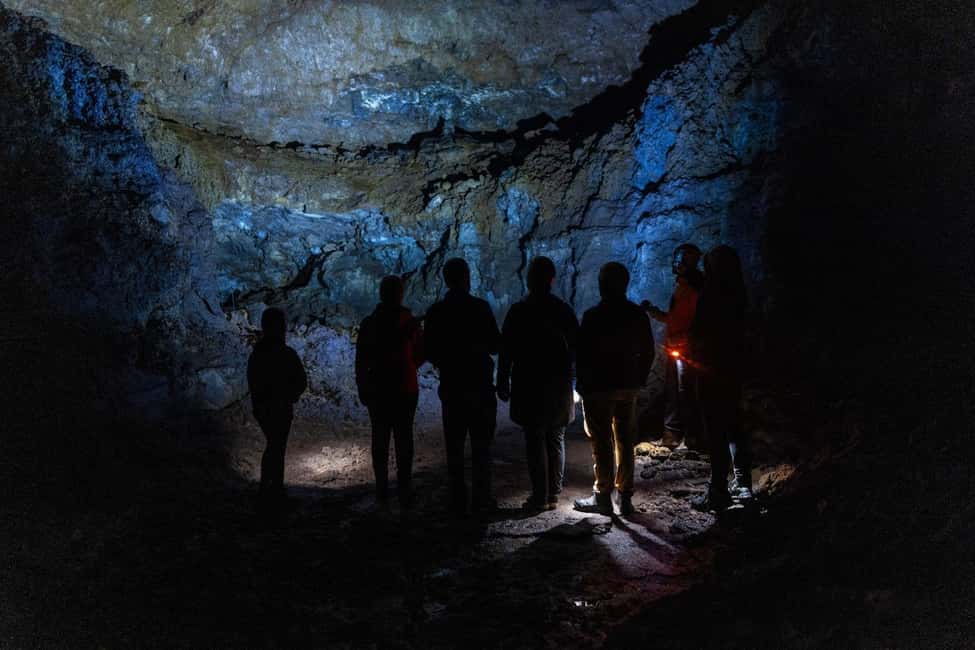 Immagine nº 12 di Reykjavik: Escursione di un giorno a Snæfellsnes con la grotta lavica di Vatnshellir attività a Vesturland, caricata dal fornitore