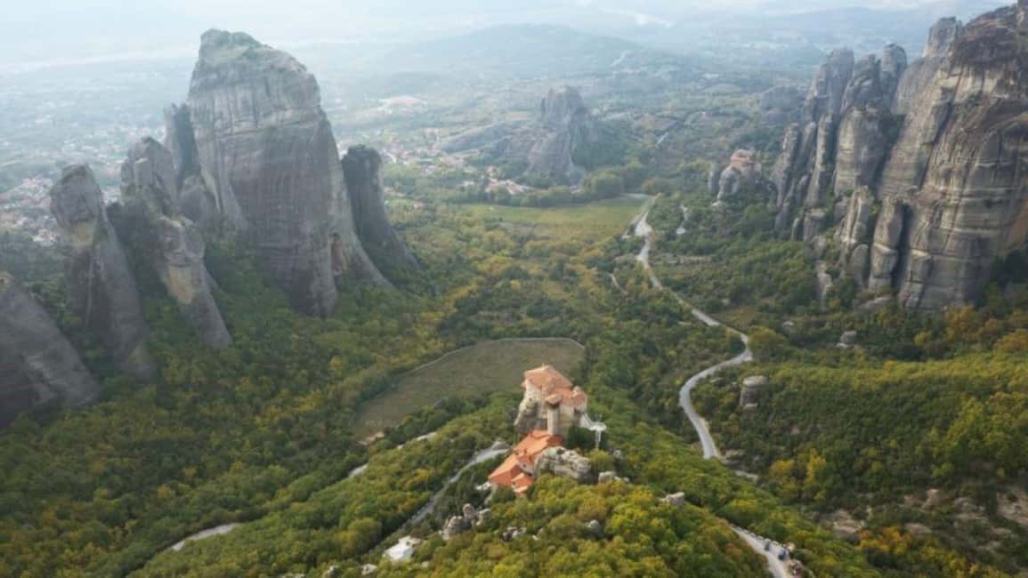 image n.5 of From Athens: 2-Day Delphi, Meteora, and Thermopylae Tour activity in Kalabaka, uploaded by supplier