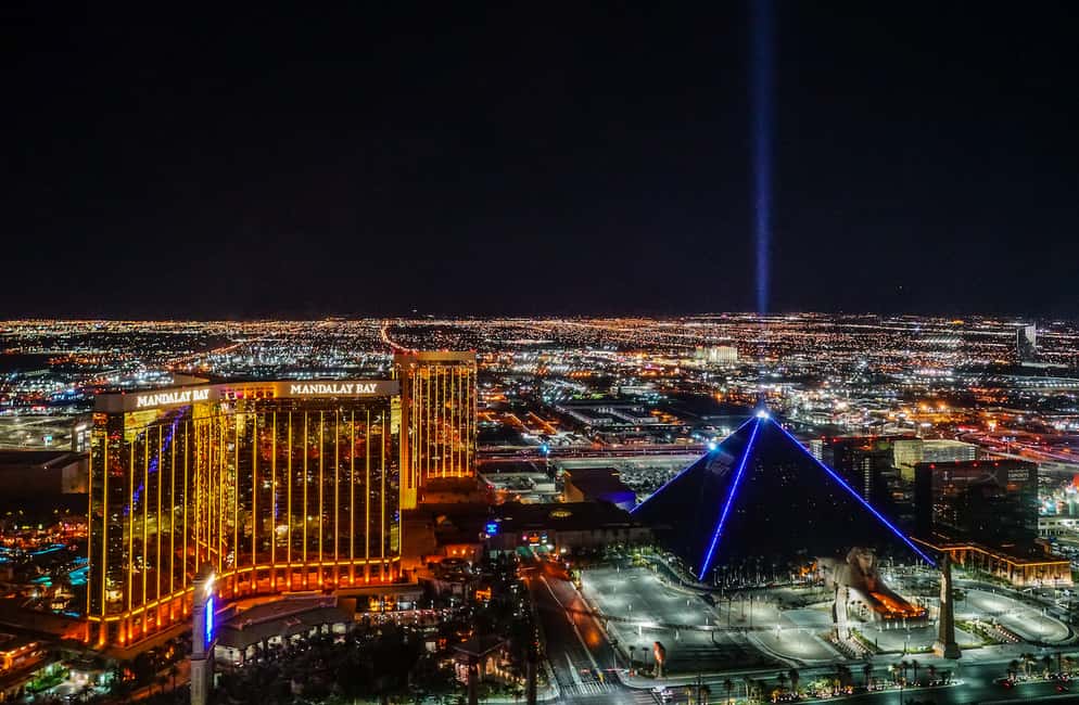 Bild Nr. 6 von Las Vegas: Nacht-Hubschrauberflug über den Las Vegas Strip Aktivität in Las Vegas, hochgeladen vom Anbieter