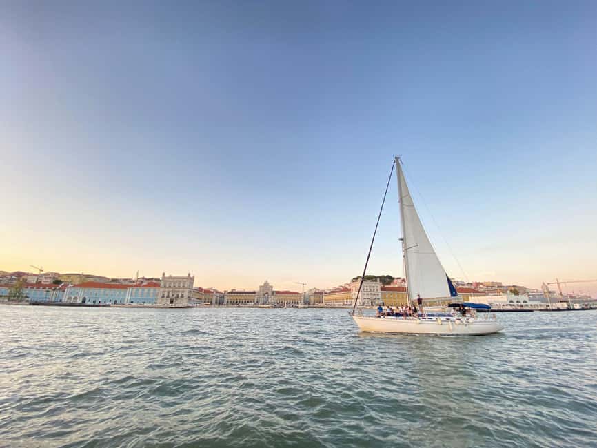 Image N°53 de Lisbonne : croisière de 1 ou 2 heures sur le Tage activité à Portugal, publiée par le prestataire