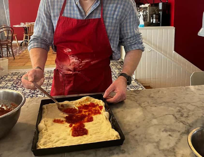 image n.11 of Como: Premium Pizza-Making Class at a Pizzeria activity in Lombardy, uploaded by supplier