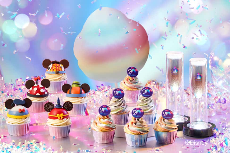 image n.8 of Hong Kong Disneyland: 20th Anniversary SouvenEAR Day Ticket activity in Lantau Island, uploaded by supplier