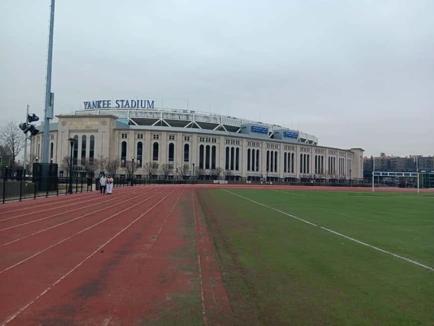 image n.4 of NYC: Contrasts of Bronx, Queens, Brooklyn, & Manhattan Tour activity in New York City, uploaded by supplier