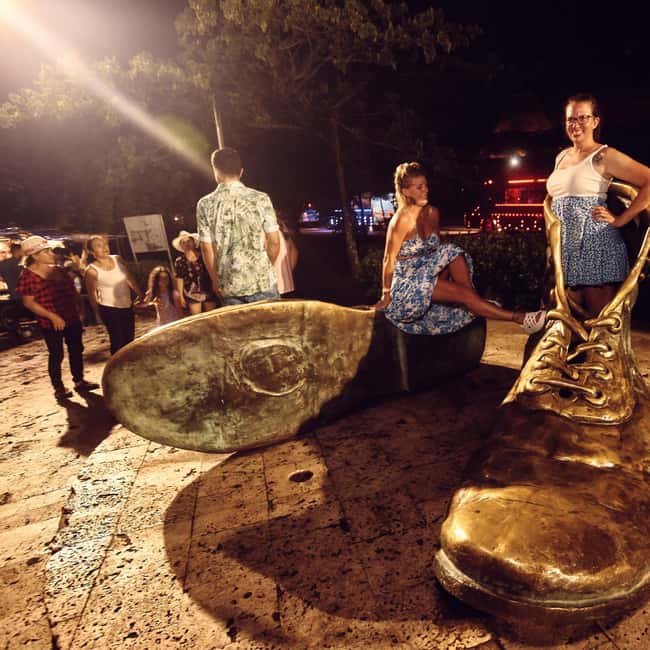 image n.5 of Cartagena: Funny PartyBus with dance floor and good music! activity in Cartagena, uploaded by supplier