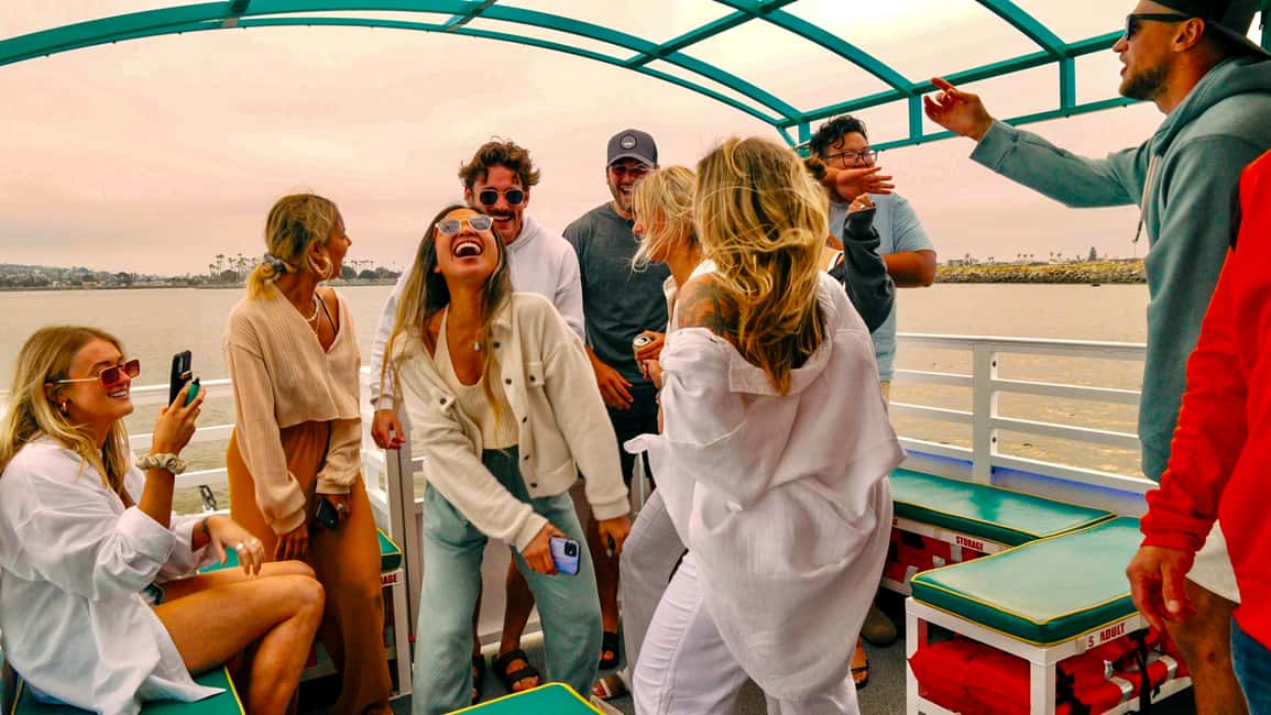 imagen n.º 16 de Ft. Lauderdale: Tour en barco de fiesta al banco de arena con melodías actividad en Fort Lauderdale, subida por el proveedor