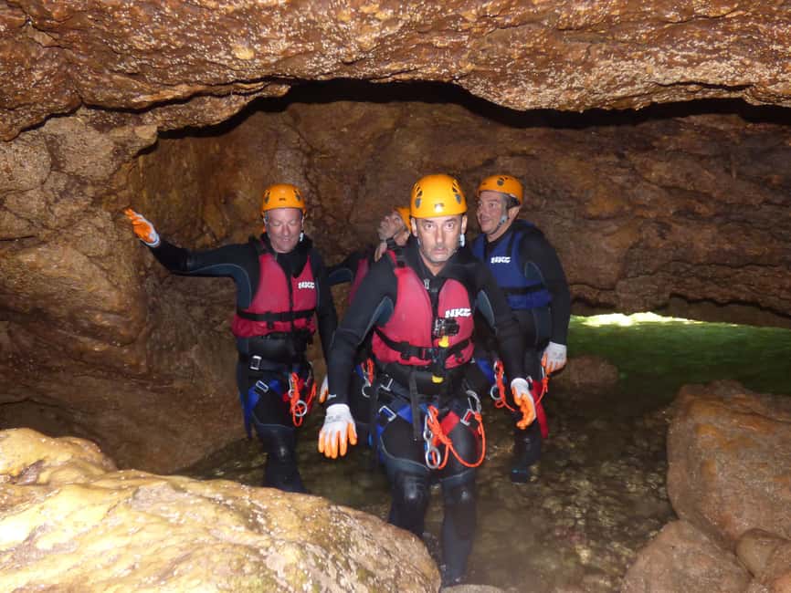 image n.11 of Portinho da Arrábida: Coasteering Boat Tour activity in Lisbon District, uploaded by supplier