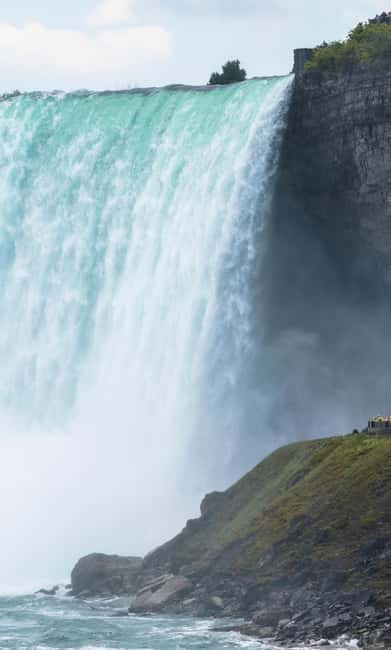 image n.7 of Niagara Falls Scenic Day Tour from Toronto Airport Pickup activity in Niagara Falls, Ontario, uploaded by supplier