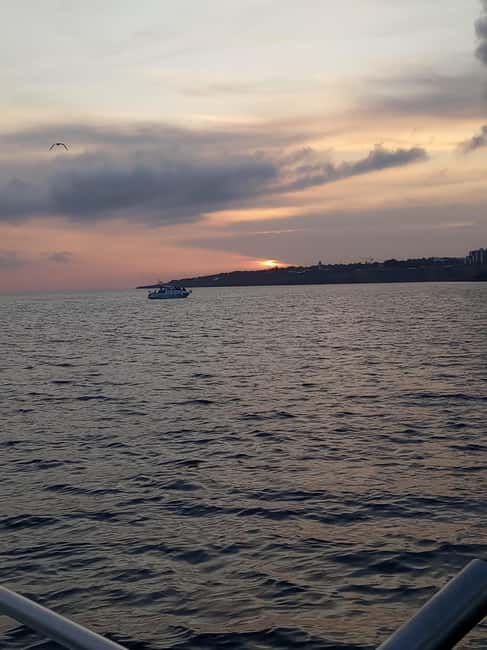 image n.7 of Cascais: Sunset Boat Trip with Welcome Drinks activity in Cascais, uploaded by supplier