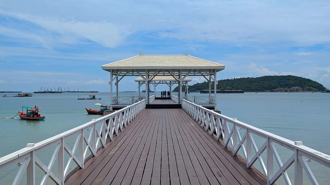 Bild Nr. 27 von Von Pattaya aus: Tagestour Koh Sichang Island mit Tuktuk Tour Aktivität in Bangkok, hochgeladen vom Anbieter