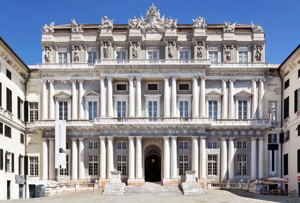 Immagine nº 28 di Genova: biglietto tour Hop-on Hop-off attività a Genova, caricata dal fornitore