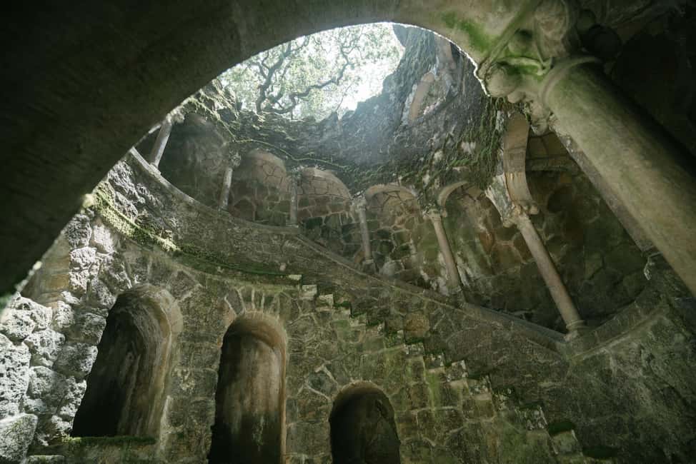 billede nr.4 af aktiviteten Lissabon: Heldagstur til Sintra med Pena-paladset og Regaleira i Sintra, uploadet af udbyder