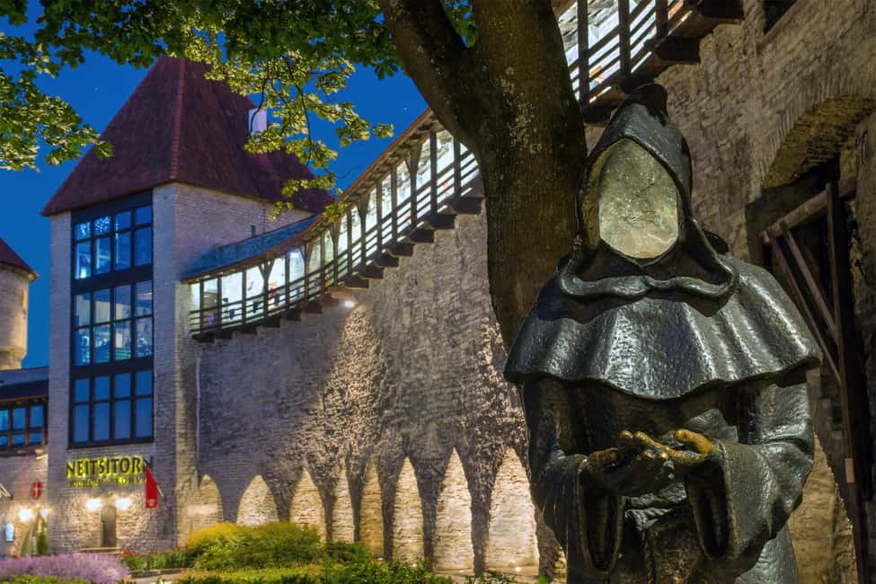 Immagine nº 3 di Tallinn: tour guidato a piedi della città vecchia attività a Tallinn, caricata dal fornitore