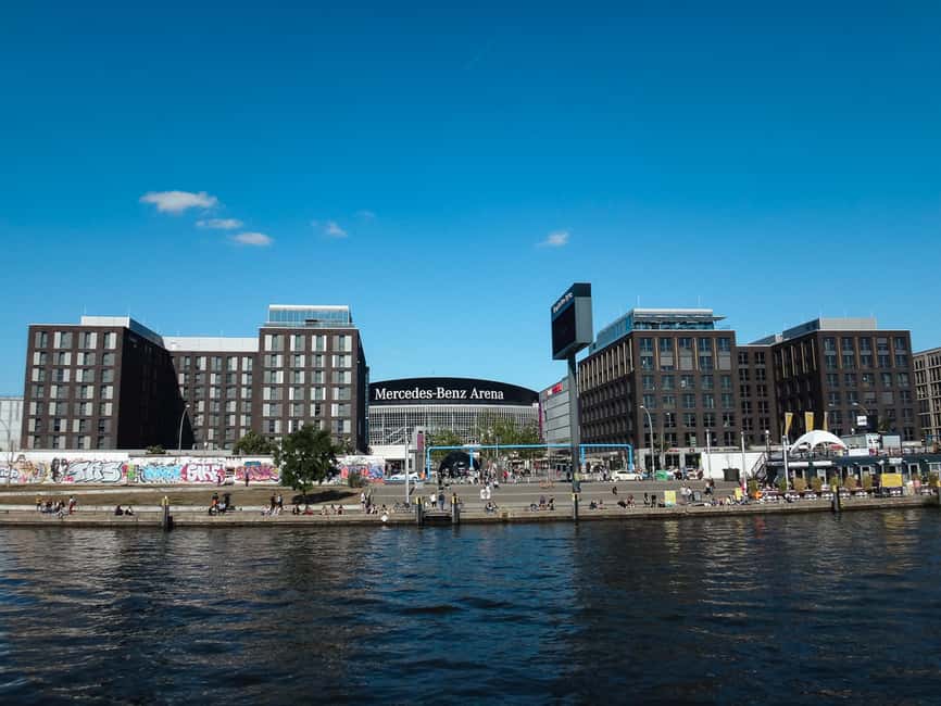 imagen n.º 7 de Berlín: Crucero de 2,5 horas en barco por el lado Este con comentarios actividad en Berlín, subida por el proveedor