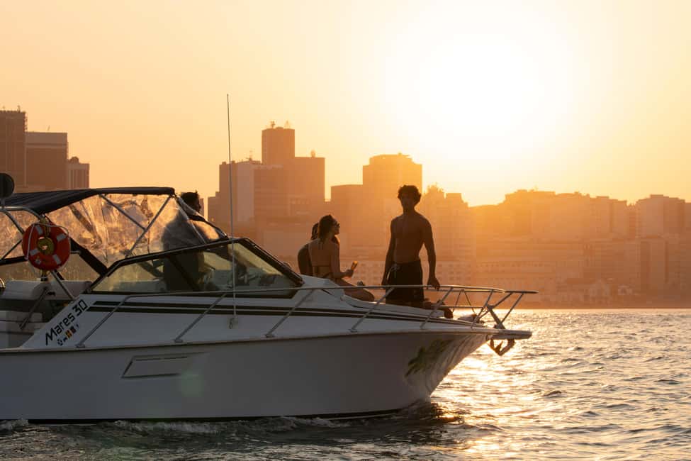 image n.2 of Glória: Sunset Speedboat Cruise with Drinks and Snacks activity in Rio de Janeiro, uploaded by supplier