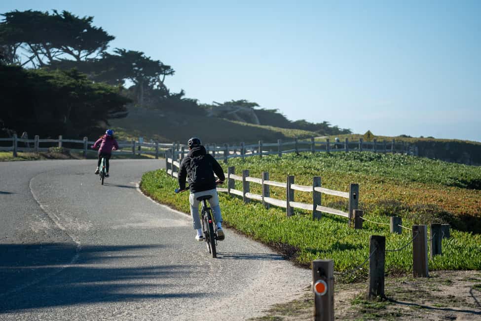 imagem n.15 de Monterey: 17-Mile Drive Tour guiado em E-Bike atividade em Califórnia, carregada pelo fornecedor