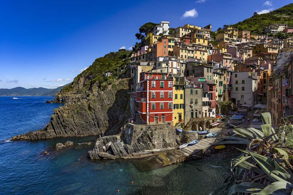 Immagine nº 4 di Da La Spezia: tour in barca di 3 ore solo andata per Monterosso attività a Porto Venere, caricata dal fornitore