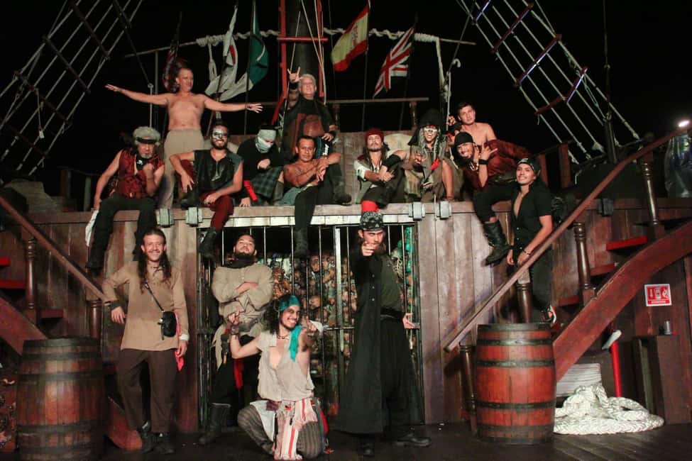 image n.3 of Cancún: Jolly Roger Pirate Dinner Cruise 2025 activity in Quintana Roo, uploaded by supplier