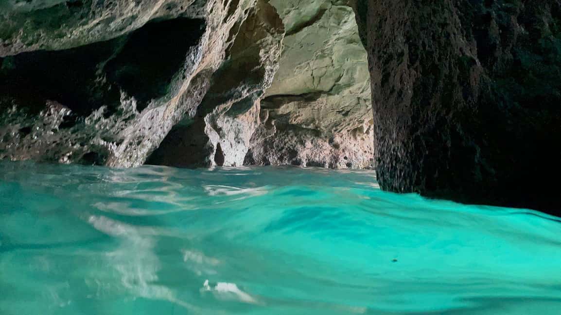 Immagine nº 10 di Dubrovnik: Grotta Azzurra e tour in barca della spiaggia di Sunj con bevande attività a Dalmazia, caricata dal fornitore