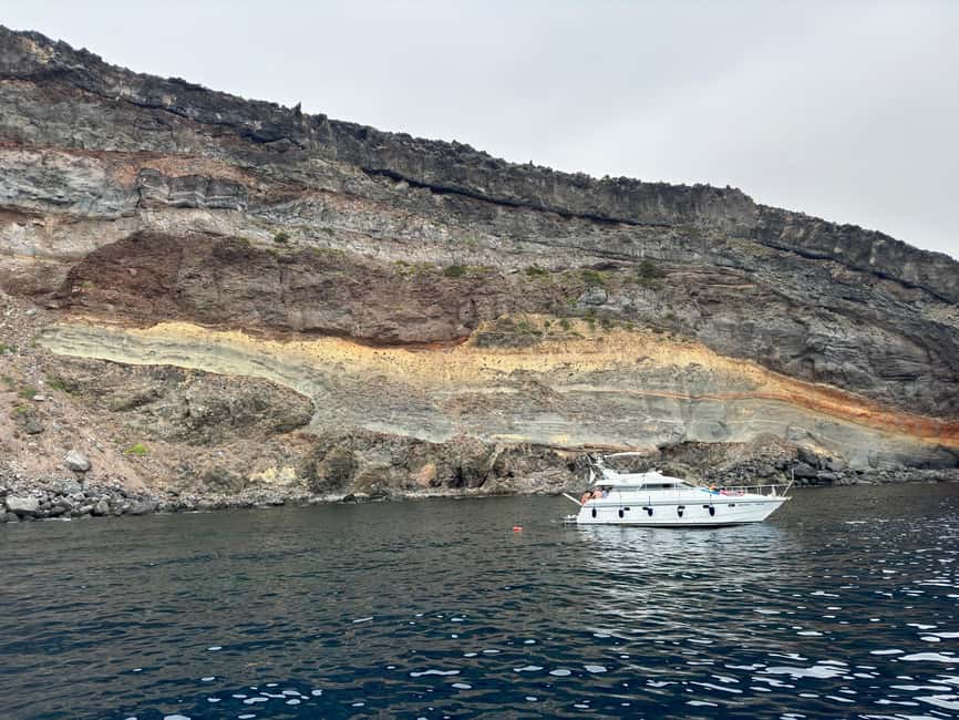 Bild Nr. 4 von Die Insel Pantelleria: Isola Tour in Yacht mit Simone & Luck Aktivität in Pantelleria, hochgeladen vom Anbieter