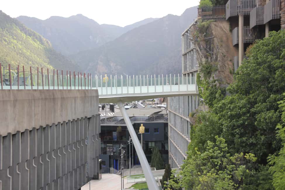 Bild Nr. 9 von Andorra la Vella: Private Tour durch die Altstadt und das Handelszentrum Aktivität in Andorra la Vella, hochgeladen vom Anbieter