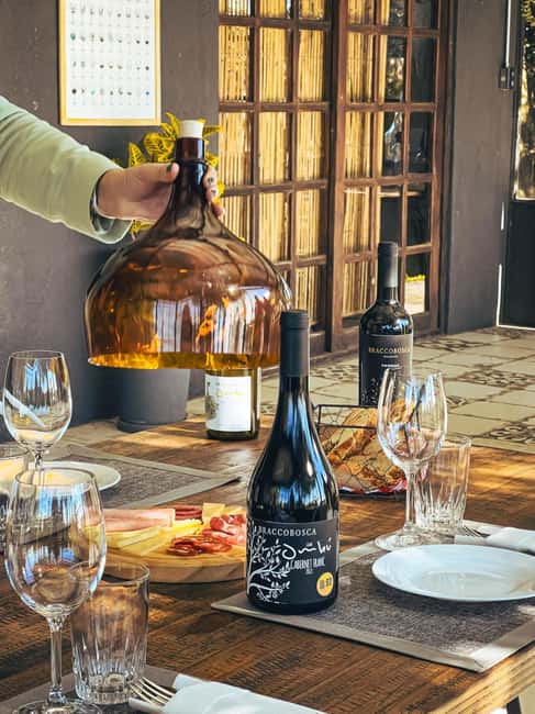 Immagine nº 9 di Tour della cantina Braccobosca con degustazione di vino premium attività a Canelones, caricata dal fornitore