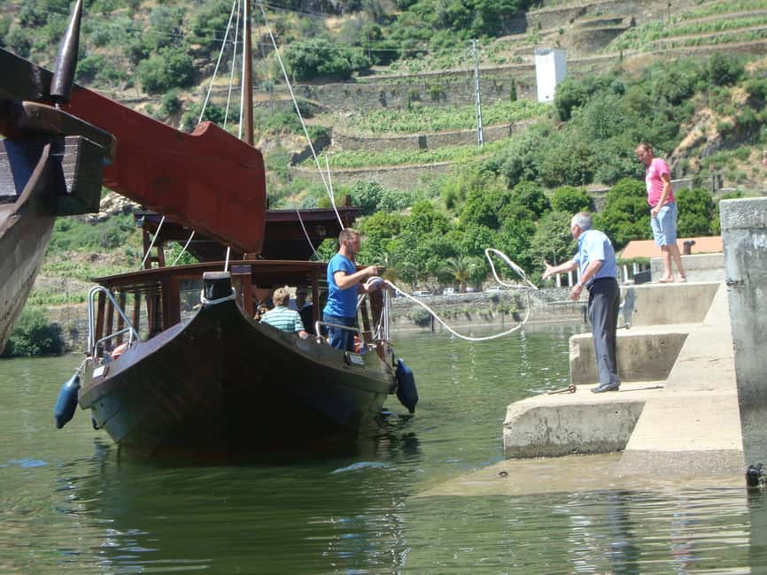 image n.4 of From Porto: Douro Valley Tour with Tastings, Boat & Lunch activity in Norte Region, uploaded by supplier