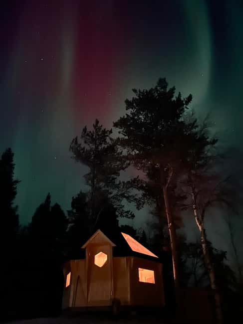 billede nr.18 af aktiviteten Levi: Nordlys-eventyr i naturen, lækkerier ved lejrbålet i Sirkka, uploadet af udbyder