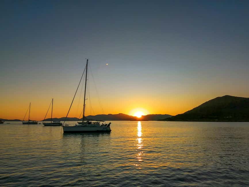 Immagine nº 6 di Villasimius: Isola dei Cavoli e Punta Molentis in barca attività a Sardegna, caricata dal fornitore