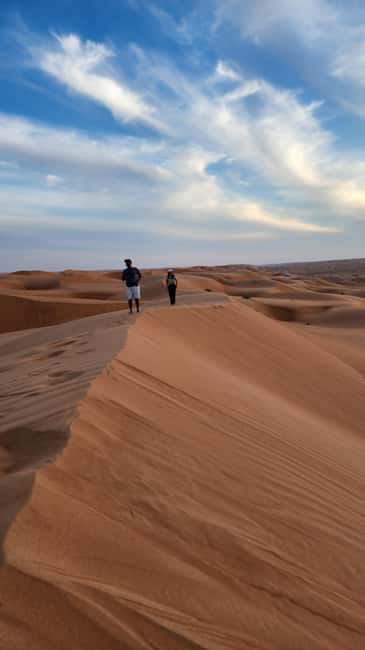 Immagine nº 2 di Tramonto nel deserto di Wahiba attività a Regione al-Sharqiyya, caricata dal fornitore