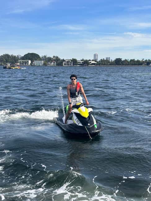 image n.17 of Miami Beach Jetskis + Free Boat Ride activity in Miami, uploaded by supplier