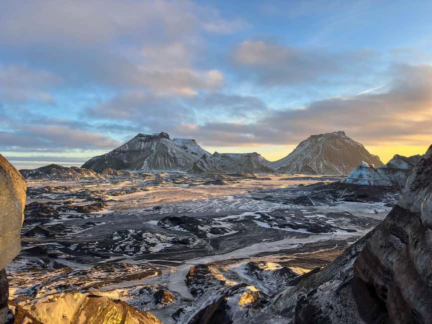 imagen n.º 6 de Desde Vik: Visita guiada en grupo reducido a la Cueva de Hielo de Katla actividad en Suðurland, subida por el proveedor