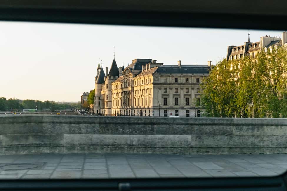 image n.16 of From Paris: Loire Valley Chambord Castle and Wine Tasting activity in Chambord, uploaded by supplier