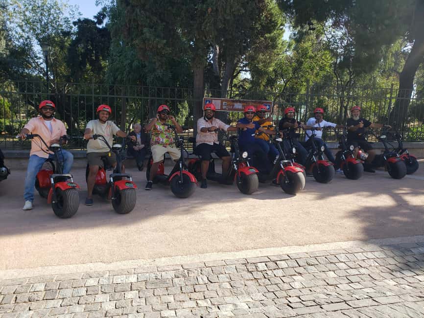 Atina içindeki Atina: Ödüllü Akropolis Rehberli e-Scooter Turu etkinliğinin tedarikçi tarafından yüklenen 32 no'lu görseli