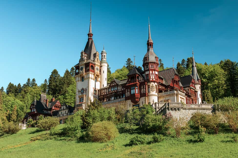 image n.7 of Bucharest: Dracula's Castle, Peles Castle, & Brasov Old Town activity in Brasov, uploaded by supplier